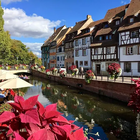 Le 8 De Coeur - Garage Gratuit Colmar